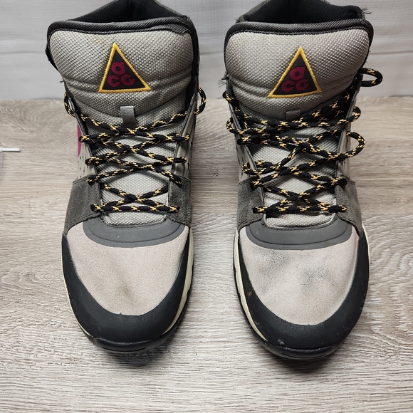 Nike ACG Air Alder Mid Hiking Trail Frame Boots 599660-060 Men’s Size 13 - Picture 4 of 7